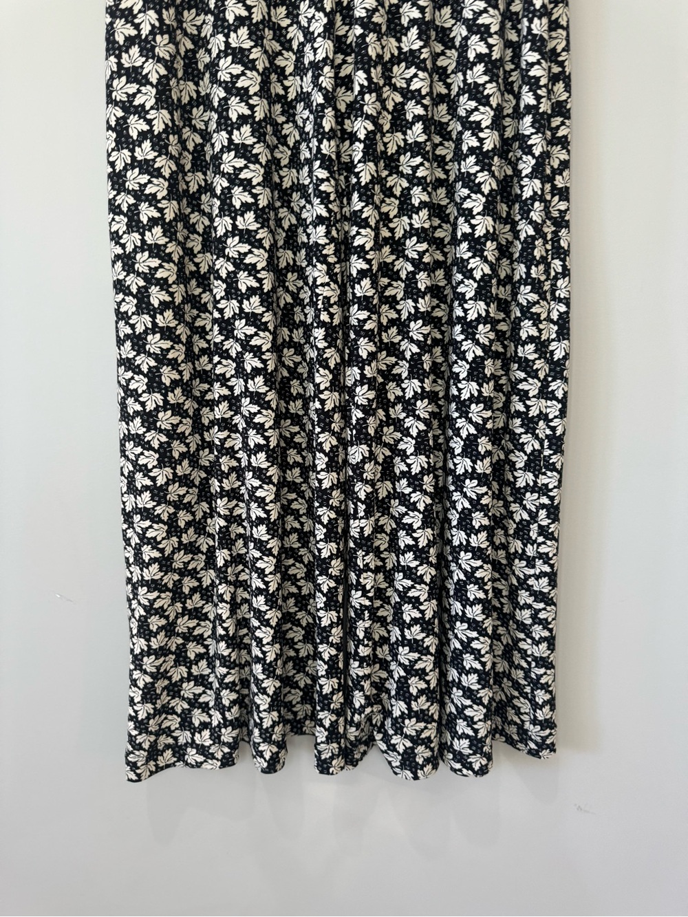 Norma Kamali Stretchy jersey wide leg flare leaf print high waist pants XS - Picture 4 of 10